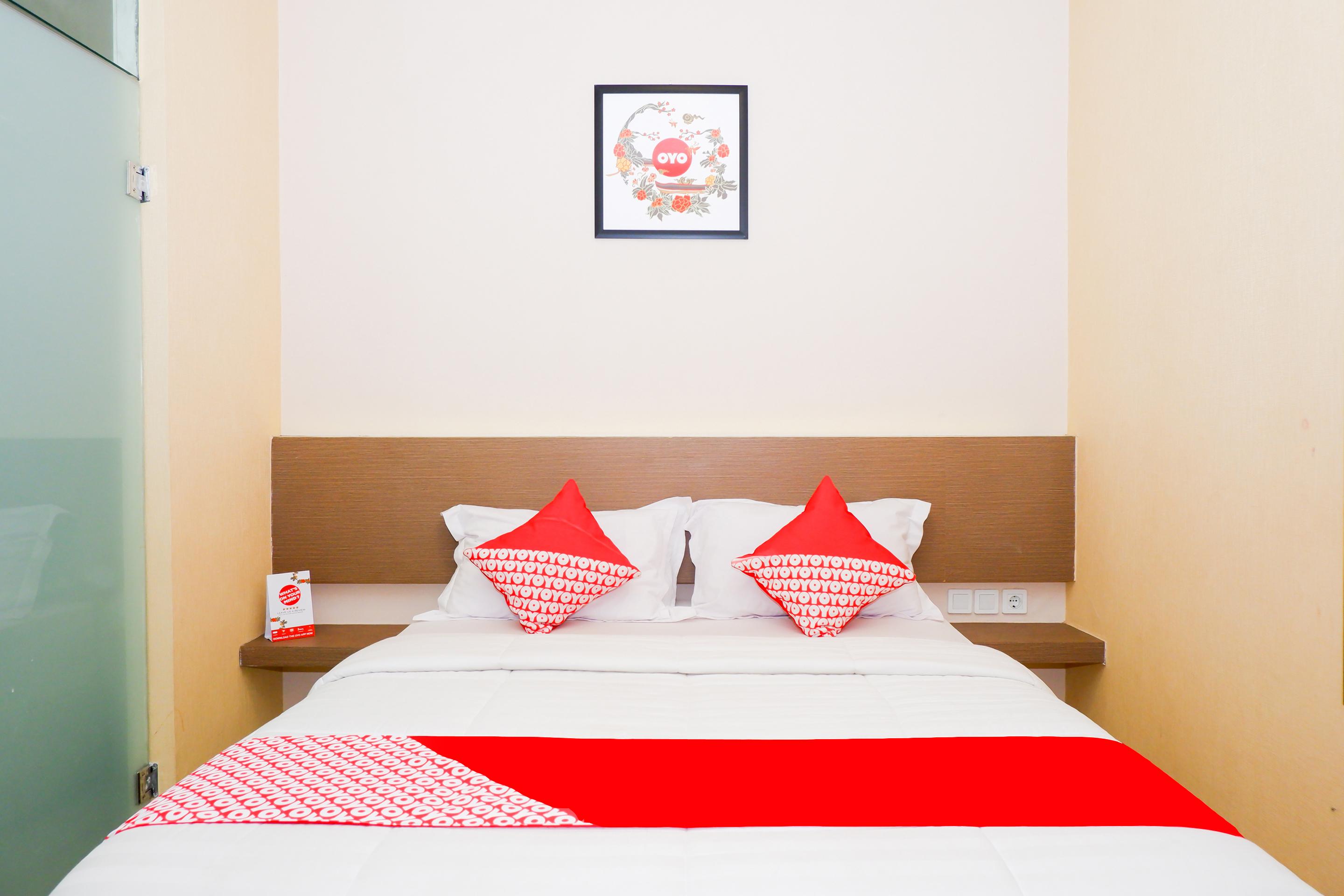 Oyo 379 Grand Mundu Otel Semarang Dış mekan fotoğraf