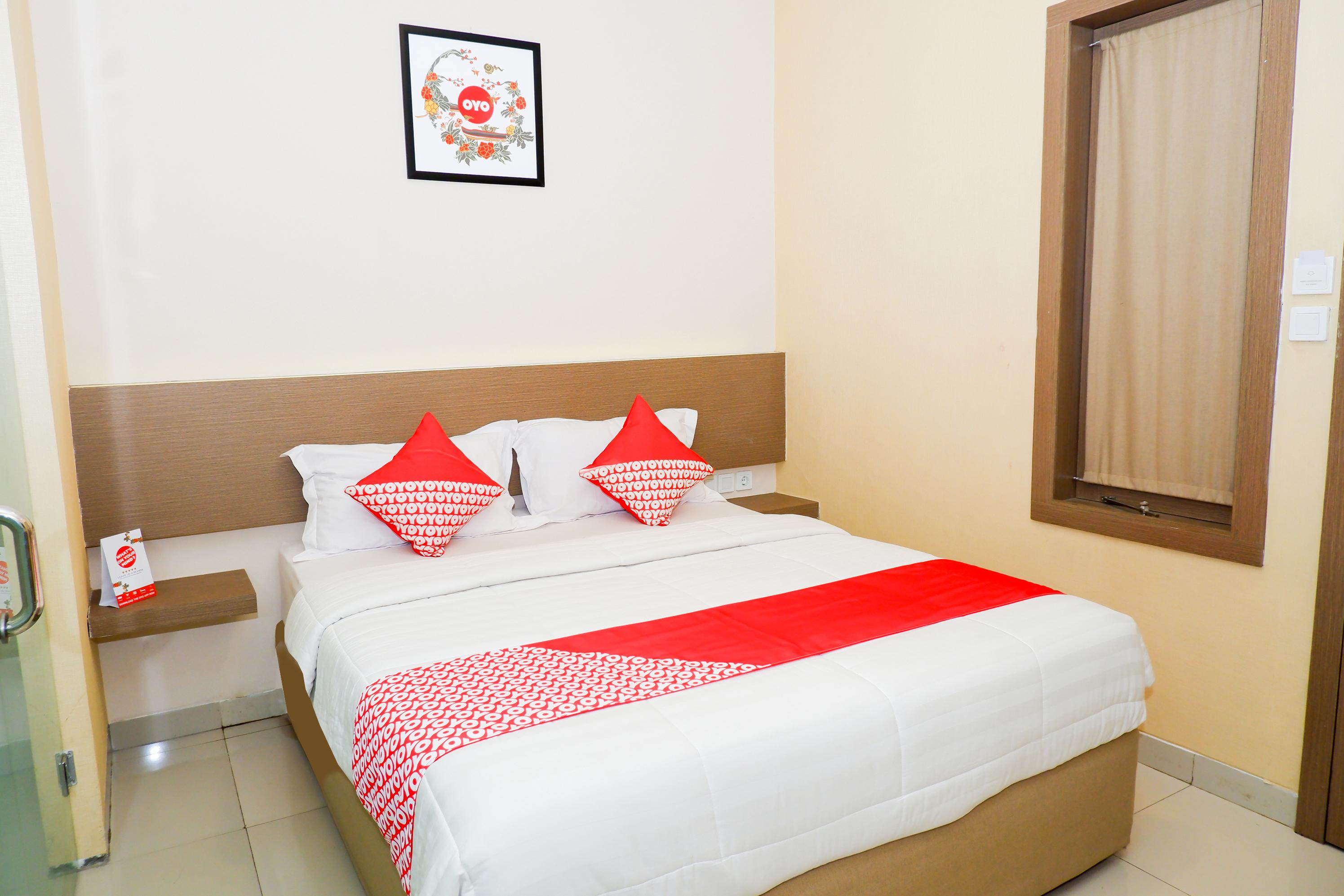 Oyo 379 Grand Mundu Otel Semarang Dış mekan fotoğraf